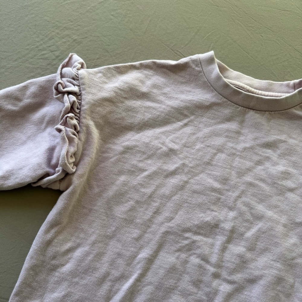 Influence Ruffle Shoulder Sweatshirt - Picture 4 of 8